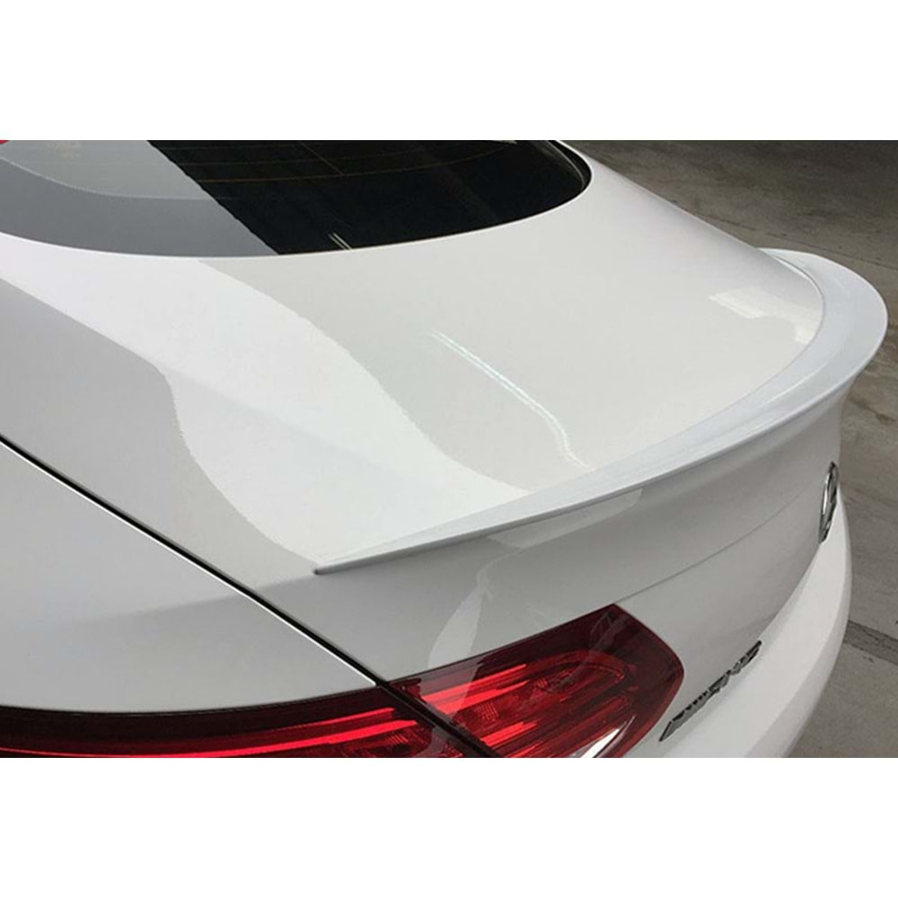 C205 C63 AMG Rear Trunk Spoiler Piano Black ABS / 2015-2019