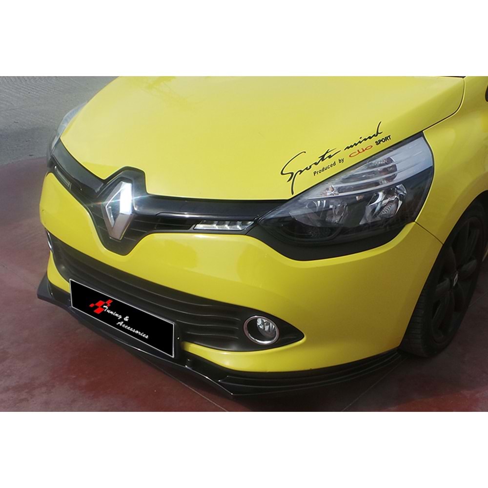 Clio 4 Front Lip Piano Black Vacuum Plastic / 2012-2019