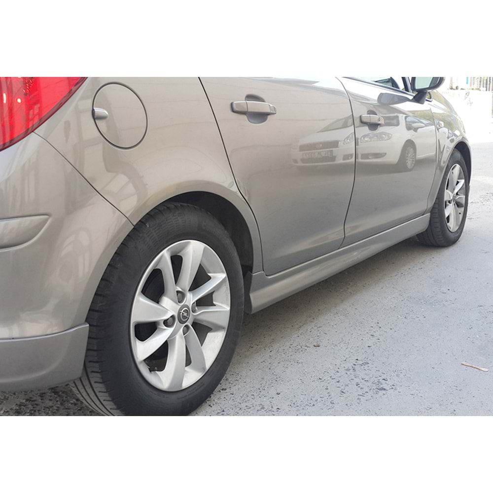 Corsa D Sport Side Skirts Raw Surface Vacuum Plastic / 2006-2014