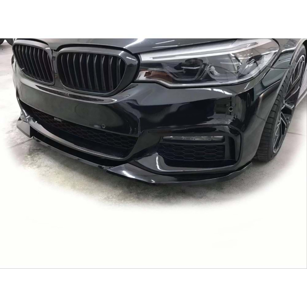 G30 Sedan M Performance Front Lip Piano Black ABS / 2017-2020