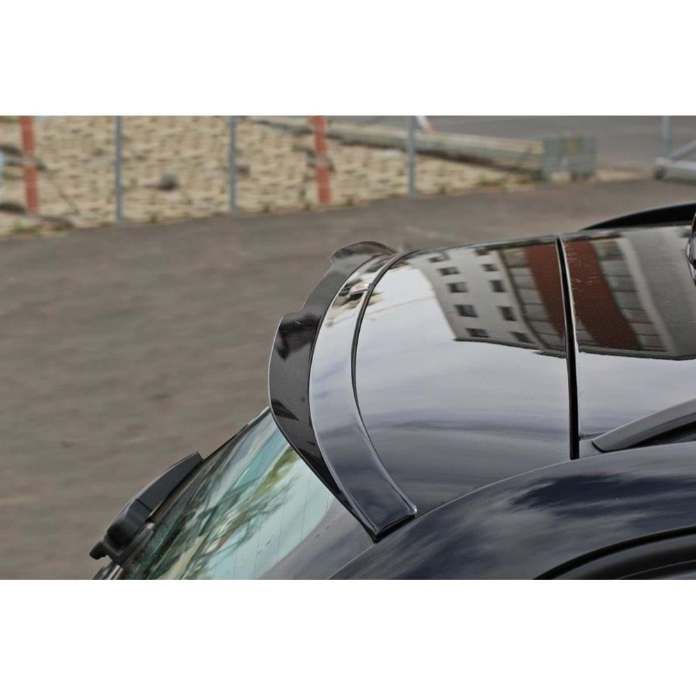 E91 Station Wagon Max Rear Roof Spoiler Piano Black Vacuum Plastic/ 2004-2011