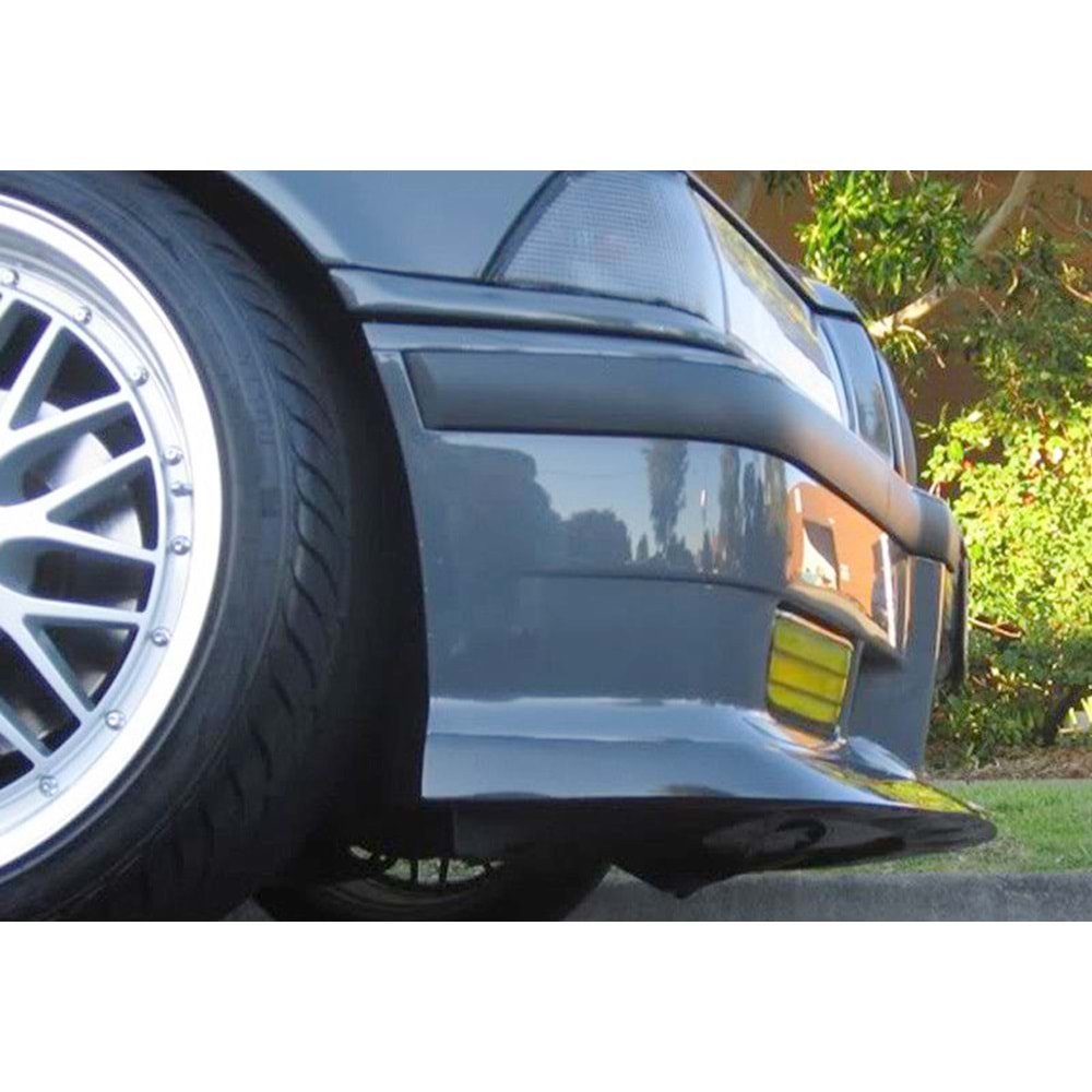 E36 M3 Front Lip Piano Black Vacuum Plastic / 1990-2000