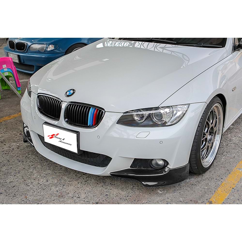E92 - E93 M Performance Front Flaps Piano Black Vacuum Plastic / 2007-2009