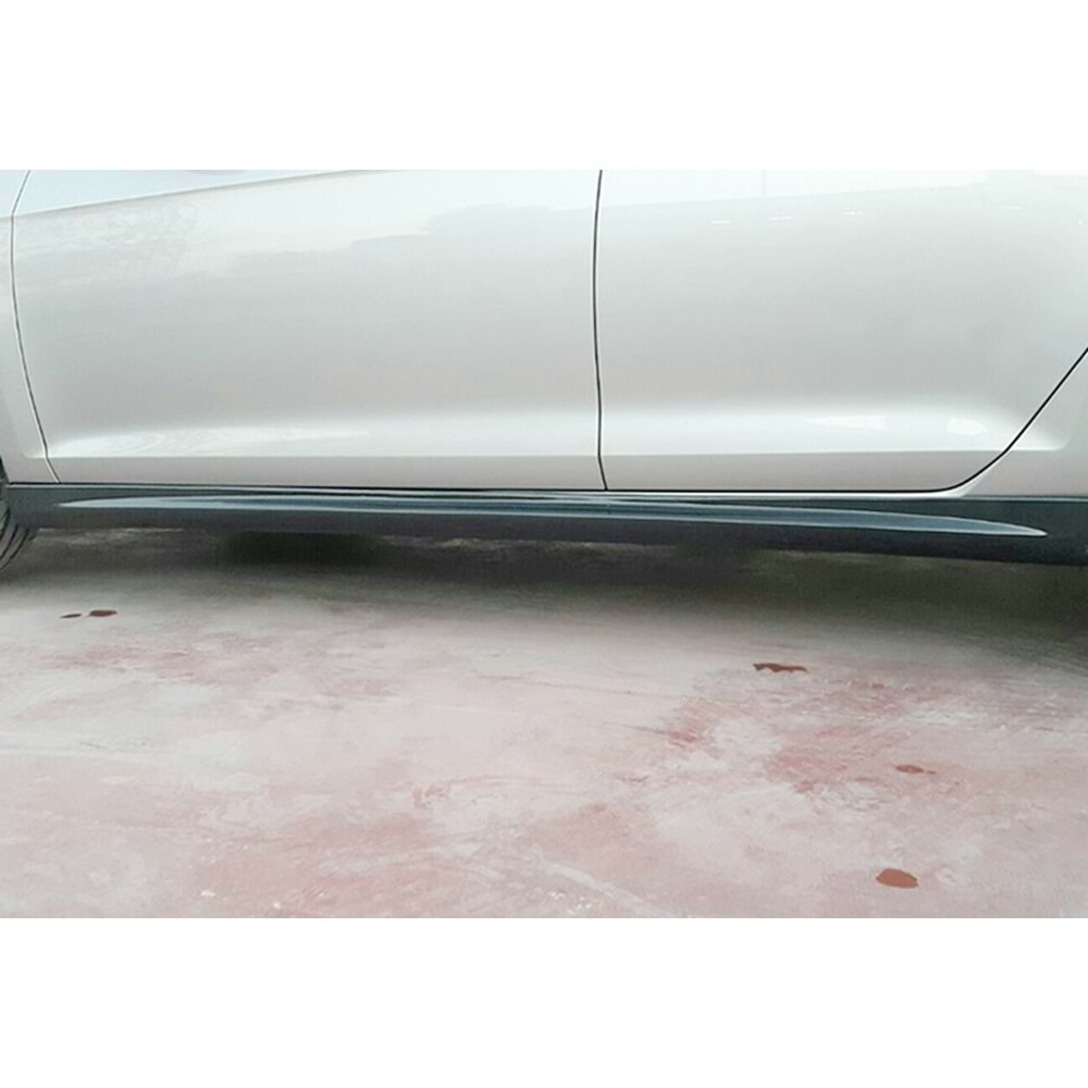 Golf 7 Sport Side Skirts Raw Surface Vacuum Plastic / 2012-2020