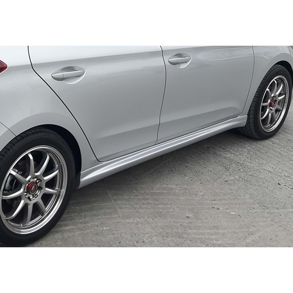 i20 Sport Side Skirts Raw Surface Vacuum Plastic / 2014-2018