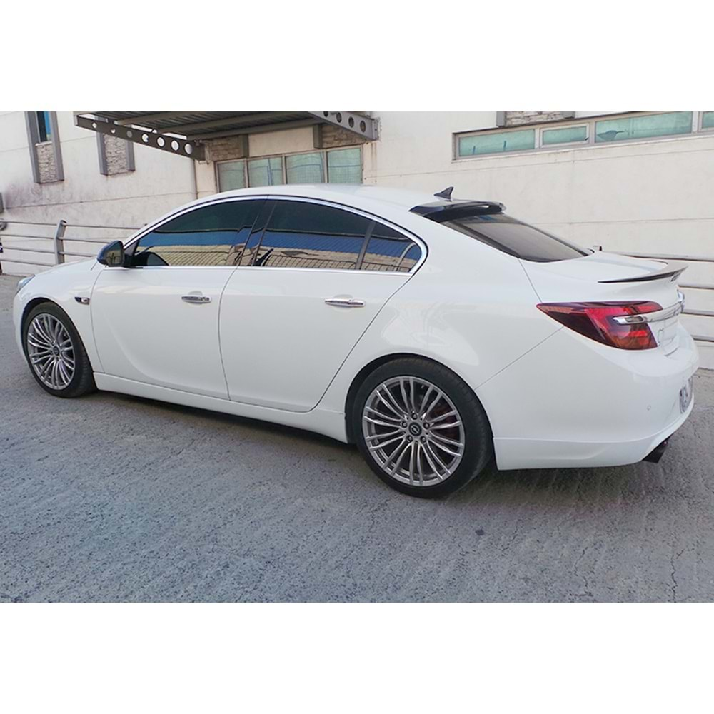 Insignia A OPC Line Side Skirts Raw Surface Vacuum Plastic / 2008-2017