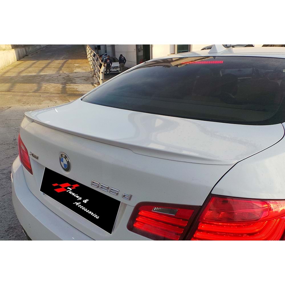 F10 M Performance Style Rear Trunk Spoiler Piano Black ABS / 2010-2017