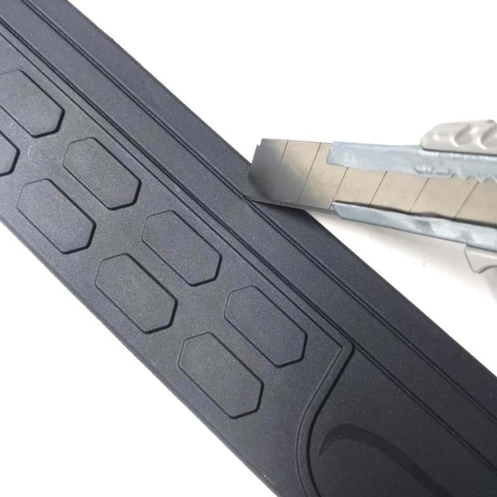 Universal Elite V2 Style Rear Bumper Protector Matte Black ABS / 75 CM