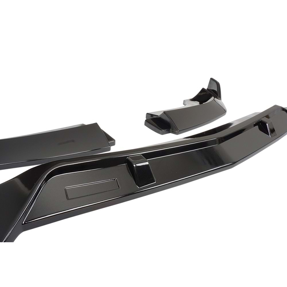 W204 Front Lip Piano Black ABS / 2011-2014 (3 Piece)