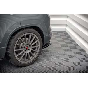 Cupra Ateca Max Rear Corner Flaps Piano Black Vacuum Plastic / 2021 -