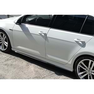 Golf 7 Side Skirt Lower Lip Piano Black Vacuum Plastic / 2012-2020