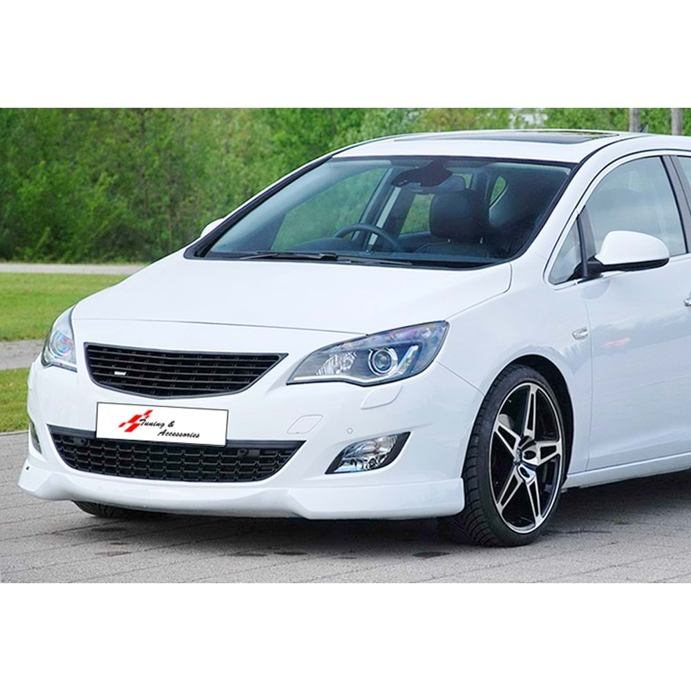 Astra J Steinmetz Front Lip Raw Vacuum Plastic / 2009-2012