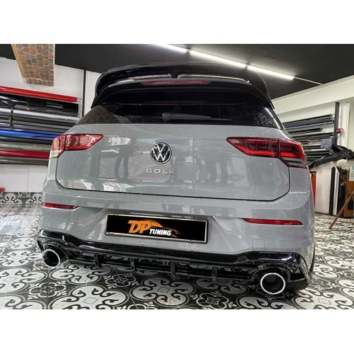 Golf 8 Rear GTI Diffuser + Chrome Exhaust Tips Piano Black ABS / 2020 After (R + L Single Output)