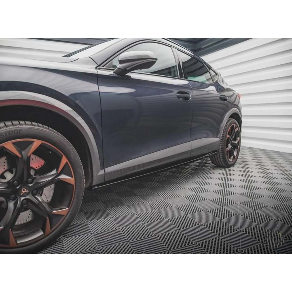 Cupra Formentor Max Side Skirt Lower Lip Piano Black Vacuum Plastic / 2021 -