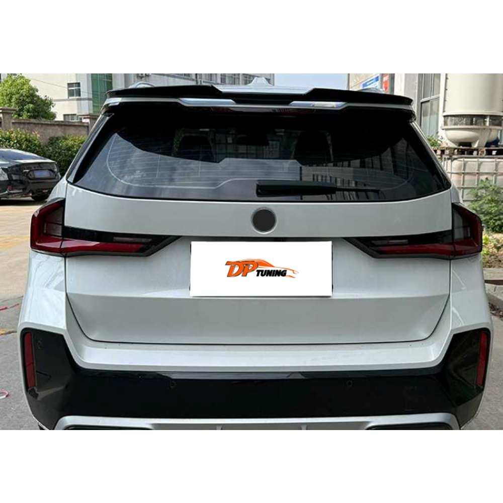 X1 U11 Rear Roof Spoiler Piano Black ABS / 2022 - UP