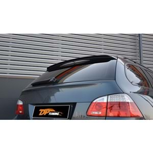 E61 Cap Spoiler Piano Black Vacuum Plastic / 2003-2010