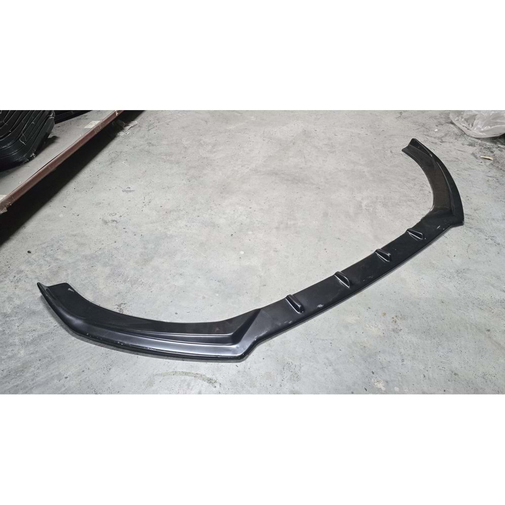 A3 8V FL Max Front Lip Piano Black Vacuum Plastic / 2017-2019