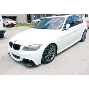 E90 LCI M Technic Front Flaps Piano Black Vacuum Plastic / 2008-2011