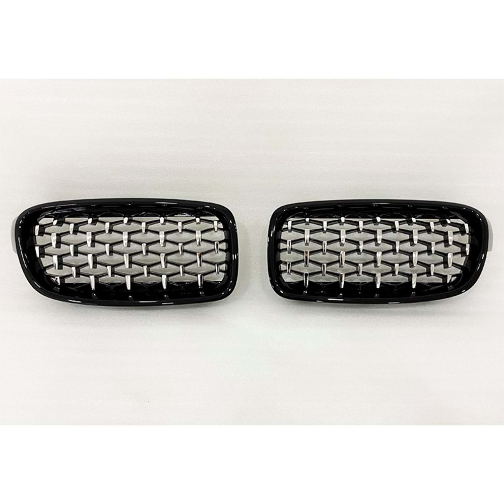 F30 Diamond Front Grille ABS / 2012-2018 (Piano Black Frame + Chrome)