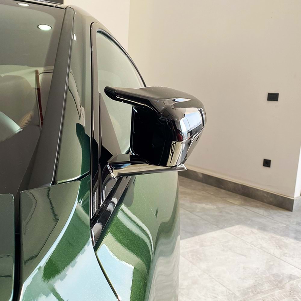 G22 Batman Mirror Cover Piano Black / 2020 ve Sonrası