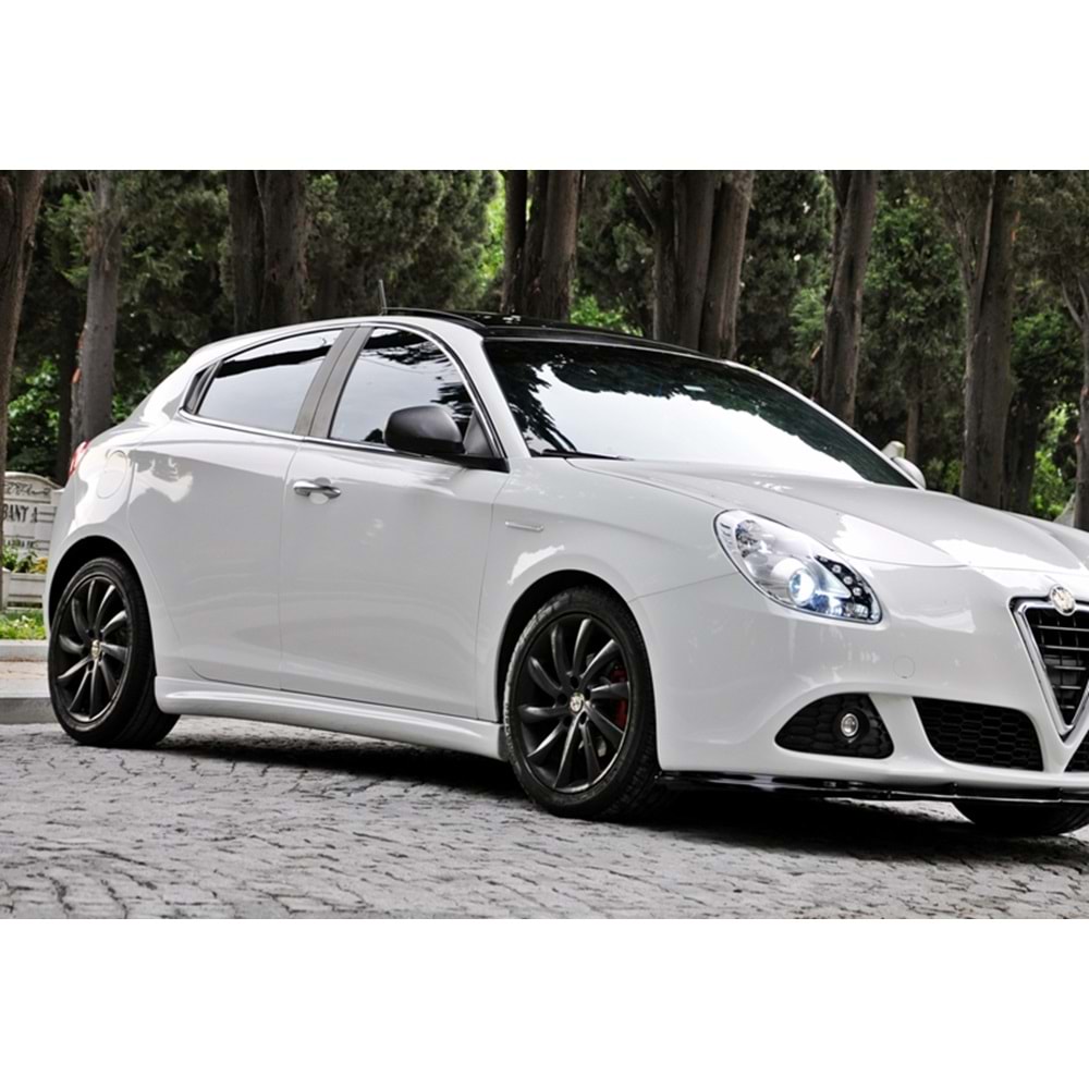 Guilietta Sport Side Skirts Raw Surface Vacuum Plastic / 2010-2020