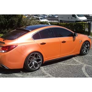 Insignia A OPC Side Skirts Raw Surface Vacuum Plastic / 2008-2017