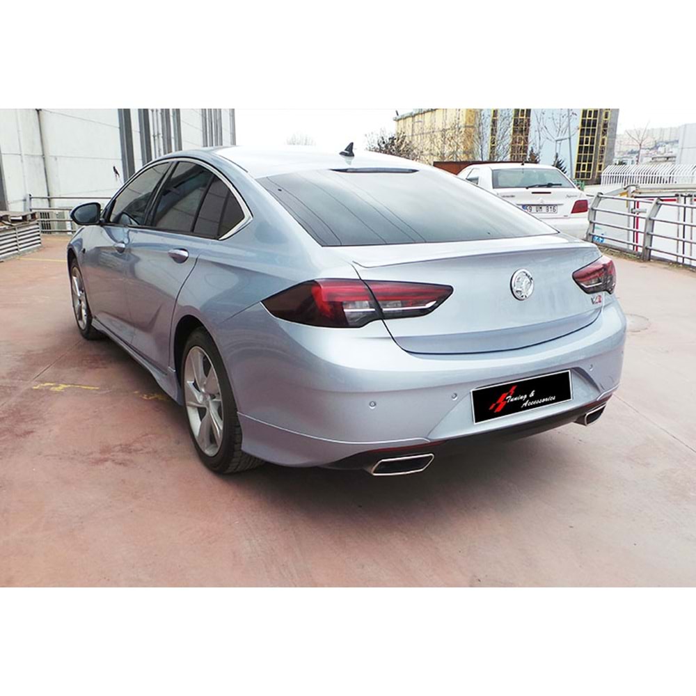 insigna OPC Line Rear Flap Raw Vacuum Plastic / 2017-2020