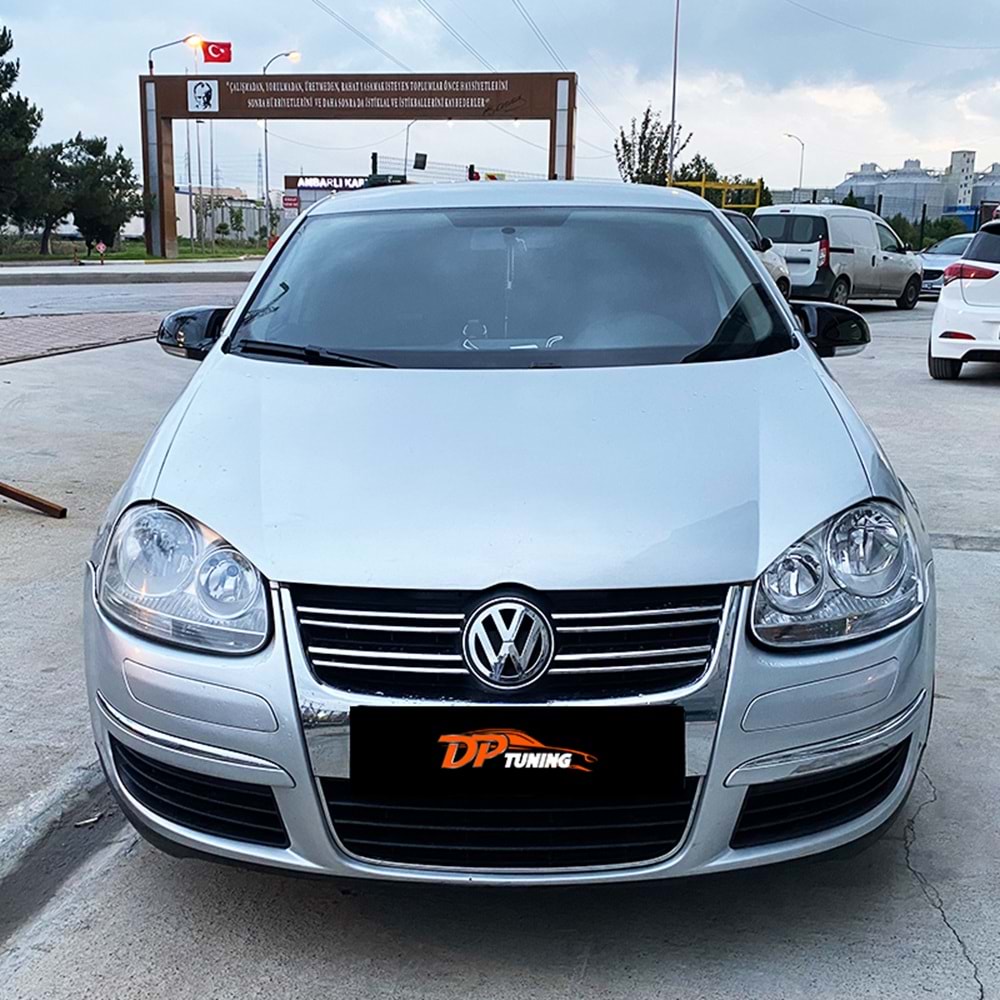 Jetta Mk5 Batman Mirror Cover Piano Black / 2005-2010