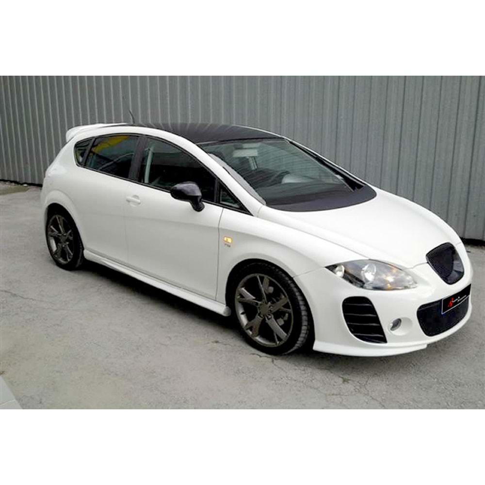 Leon MK2 Cupra Side Skirts Raw Surface Vacuum Plastic / 2005-2012