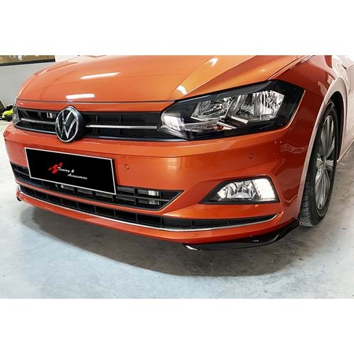 Polo Mk6 R Front Flaps Piano Black Vacuum Plastic / 2018 Sonrası