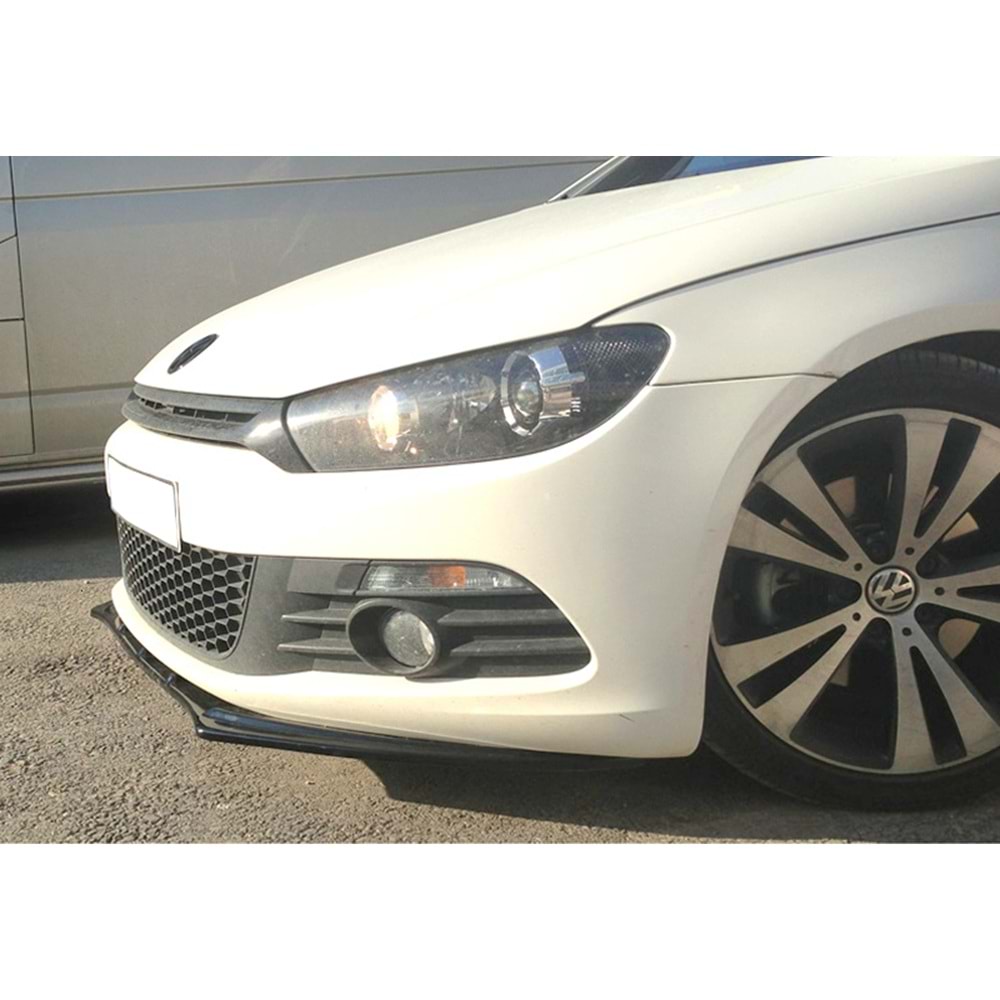 Scirocco Basic Front Lip Piano Black Vacuum Plastic / 2008-2017
