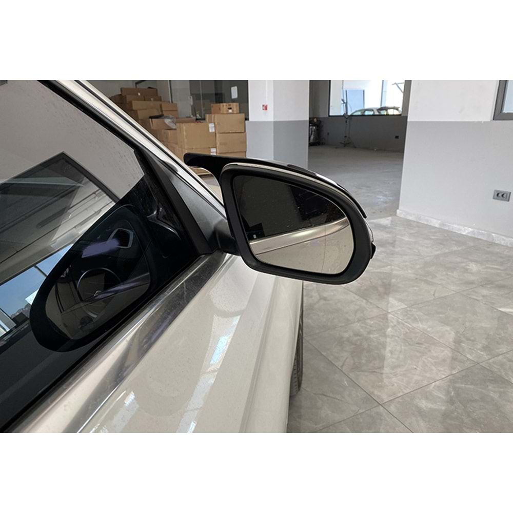 W205 Batman Mirror Cover Piano Black / 2015-2019